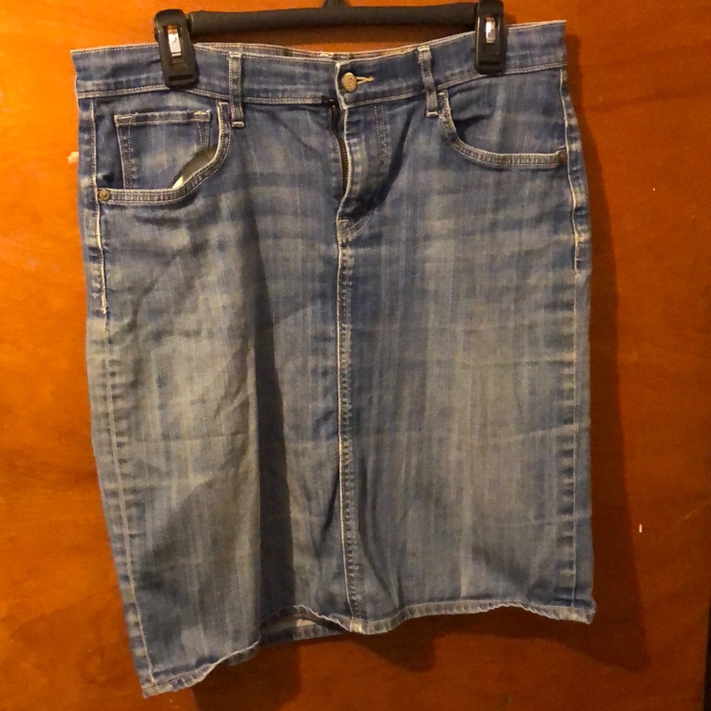 Old Navy denim skirt